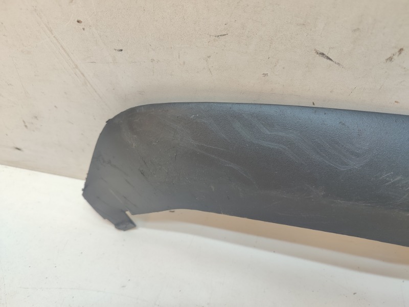 Спойлер переднего бампера правый