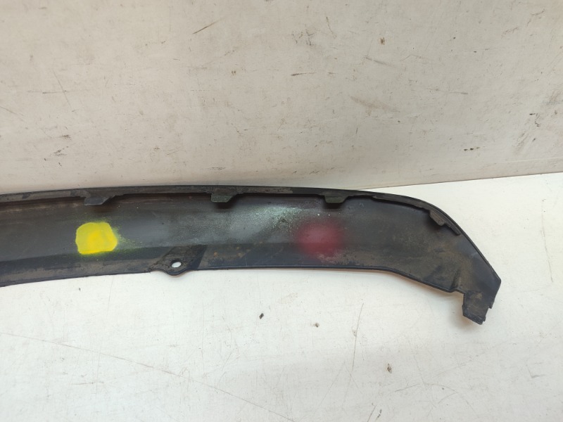 Спойлер переднего бампера правый