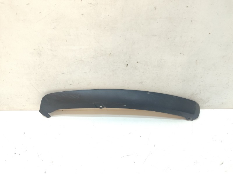 Спойлер переднего бампера правый