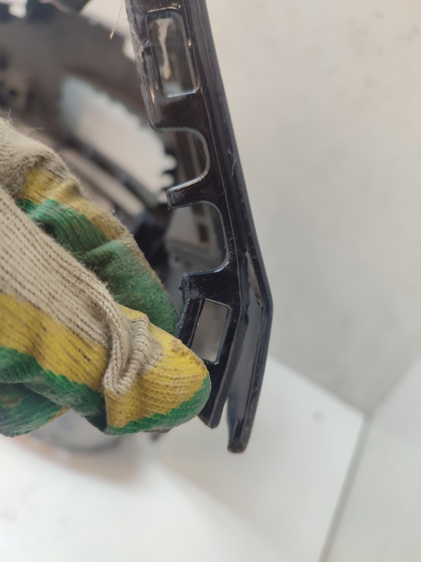 Бампер передний