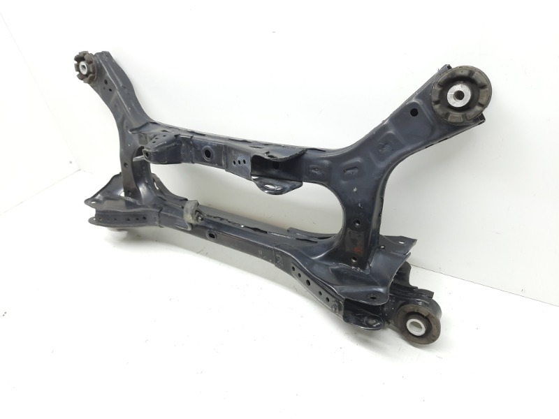 Балка задняя