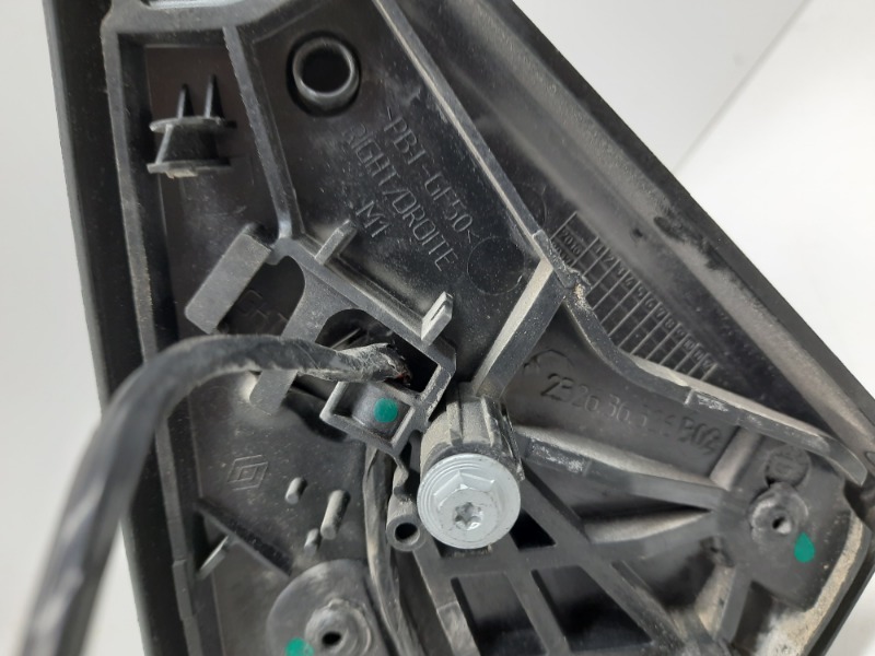 Зеркало правое механическое