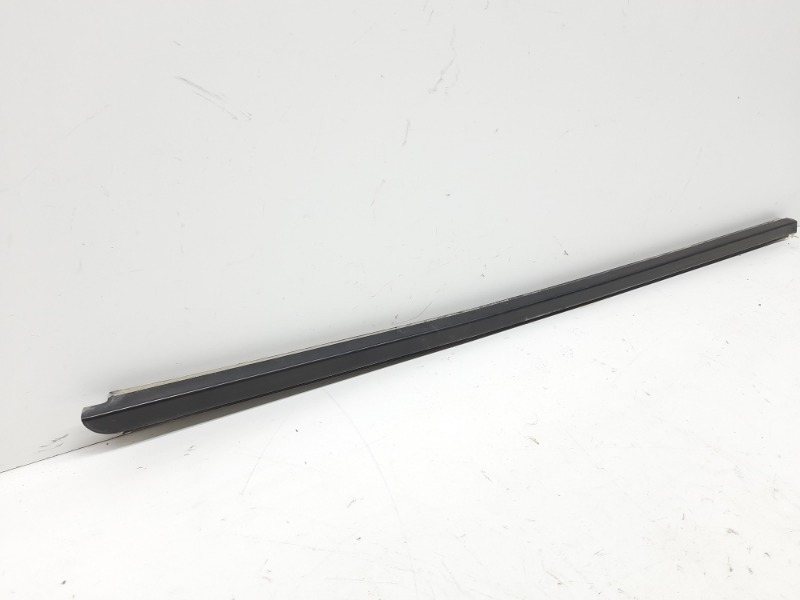 Уплотнитель стекла двери