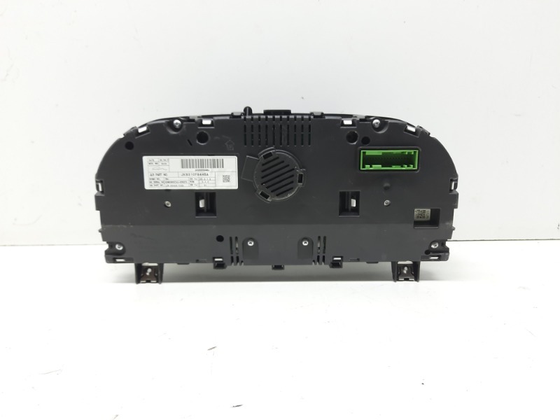 Панель приборов