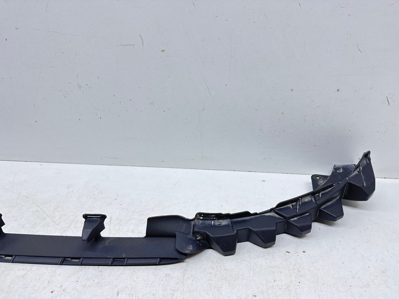 Кронштейн переднего бампера