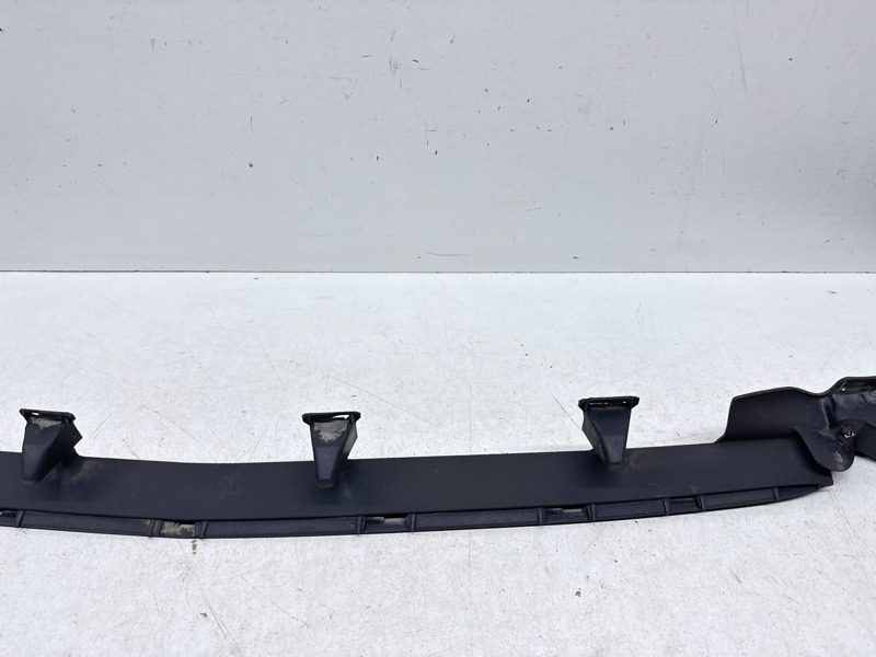 Кронштейн переднего бампера