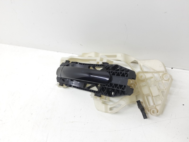 Ручка двери задней наружная правая