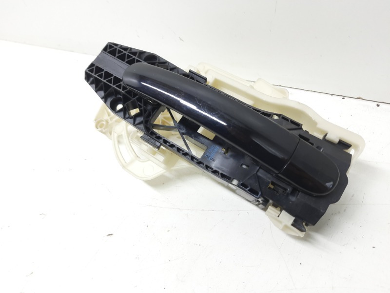 Ручка двери задней наружная левая