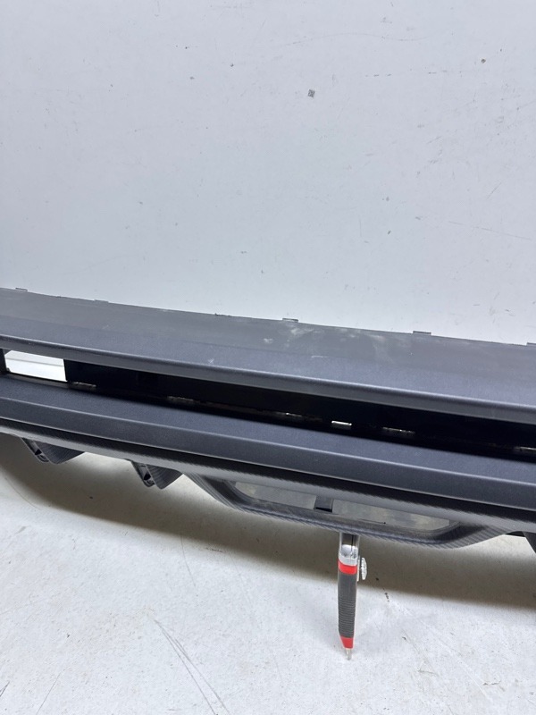 Спойлер заднего бампера