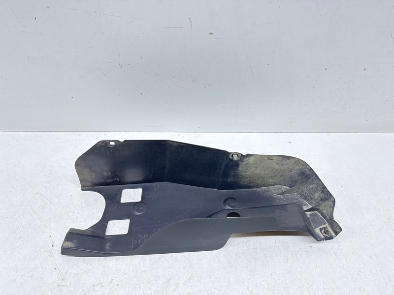 Пыльник двигателя