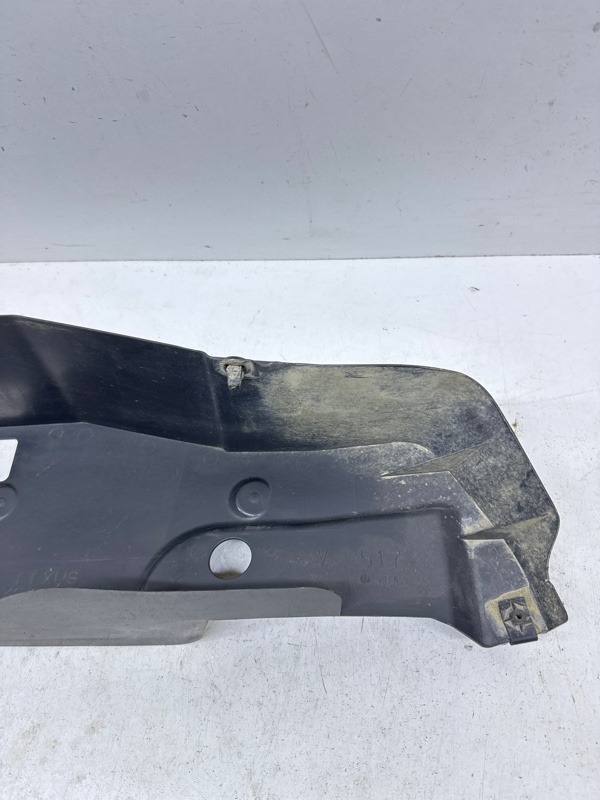 Пыльник двигателя