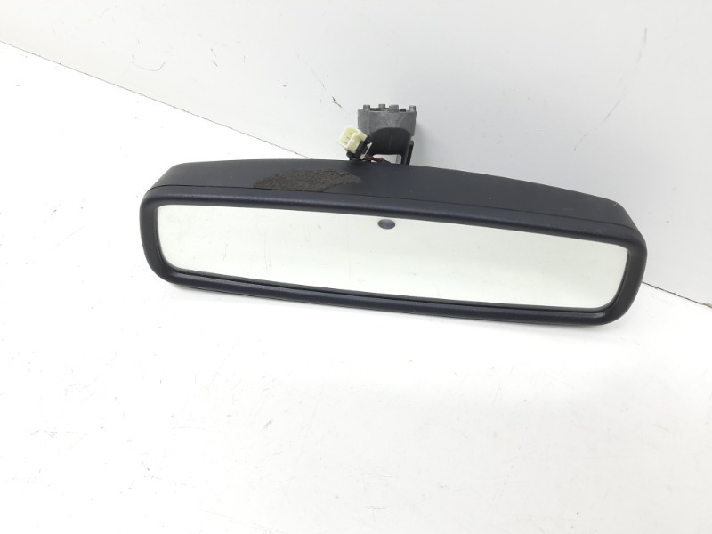 Зеркало заднего вида