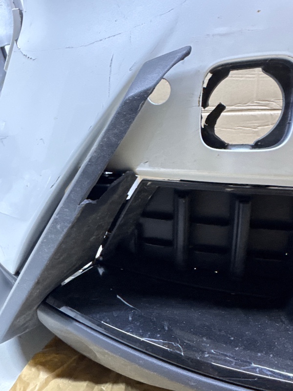 Бампер передний