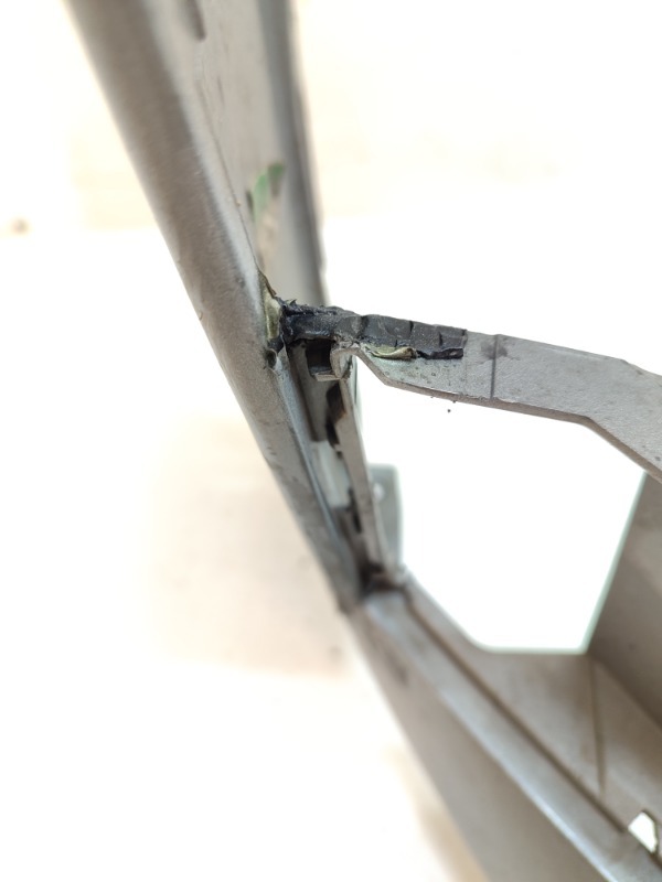 Бампер передний