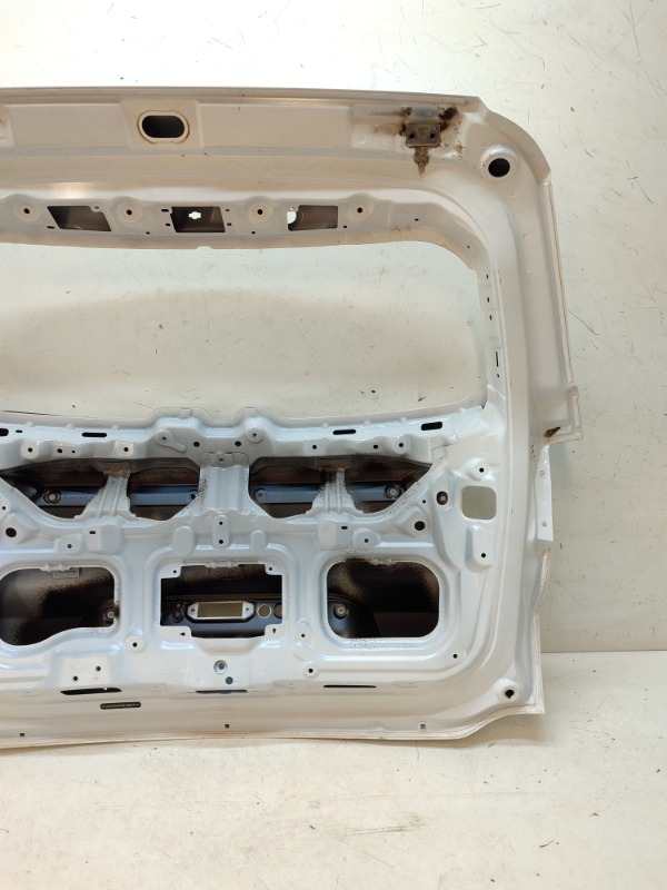 Крышка багажника