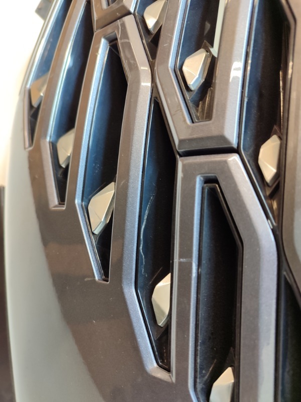 Бампер передний