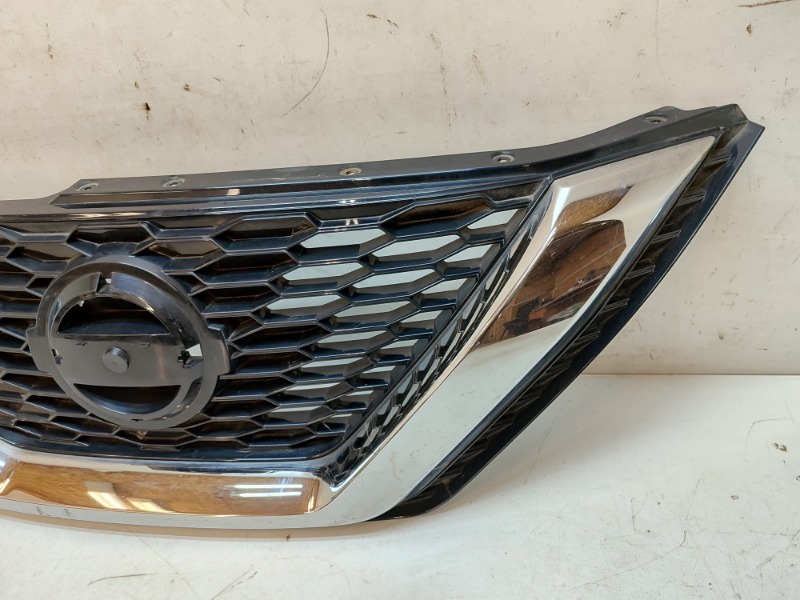 Решетка радиатора