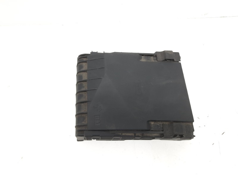 Корпус блока предохранителей