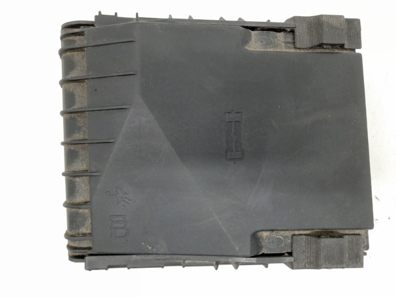 Корпус блока предохранителей