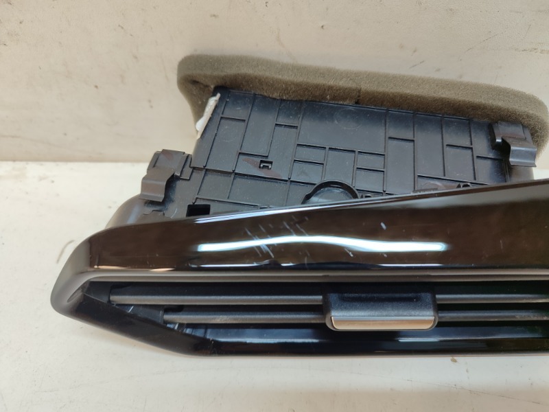 Дефлектор воздушный