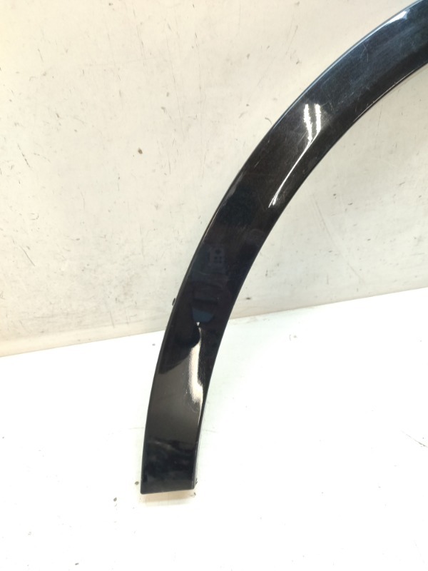 Накладка заднего крыла правого