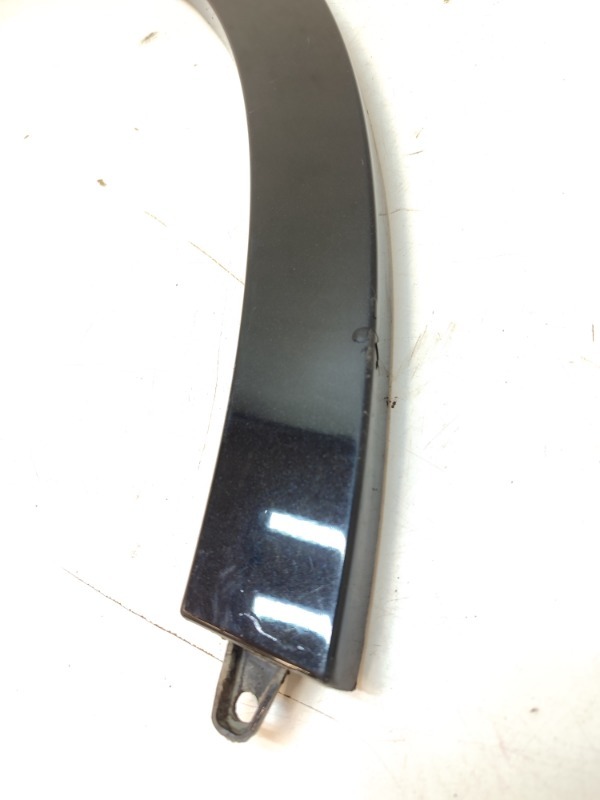 Накладка заднего крыла правого