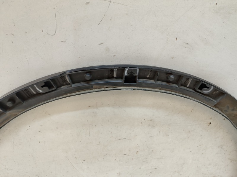 Накладка заднего крыла правого