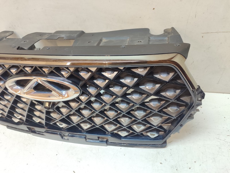 Решетка радиатора