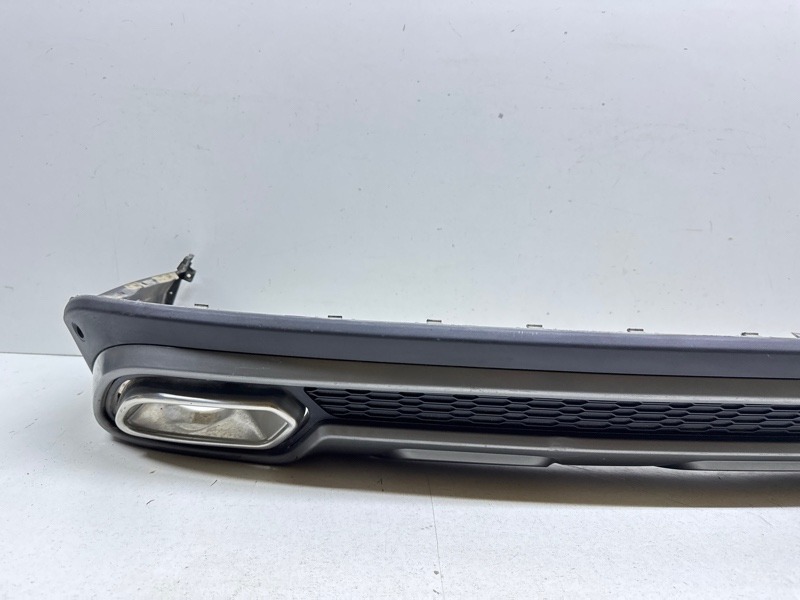 Спойлер заднего бампера