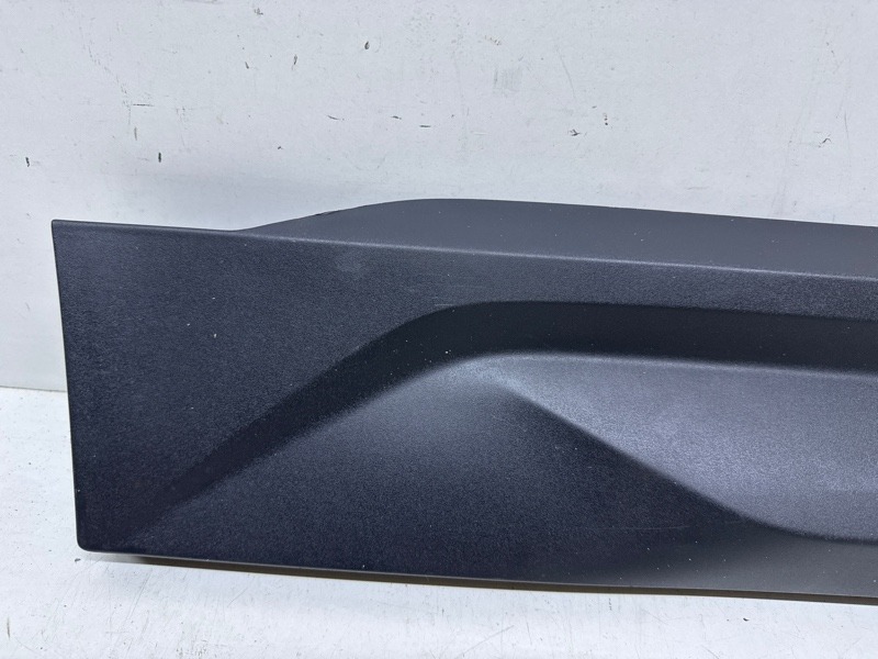 Накладка двери задней правой