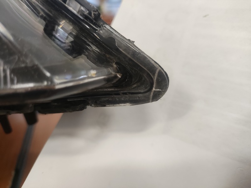 Фара правая