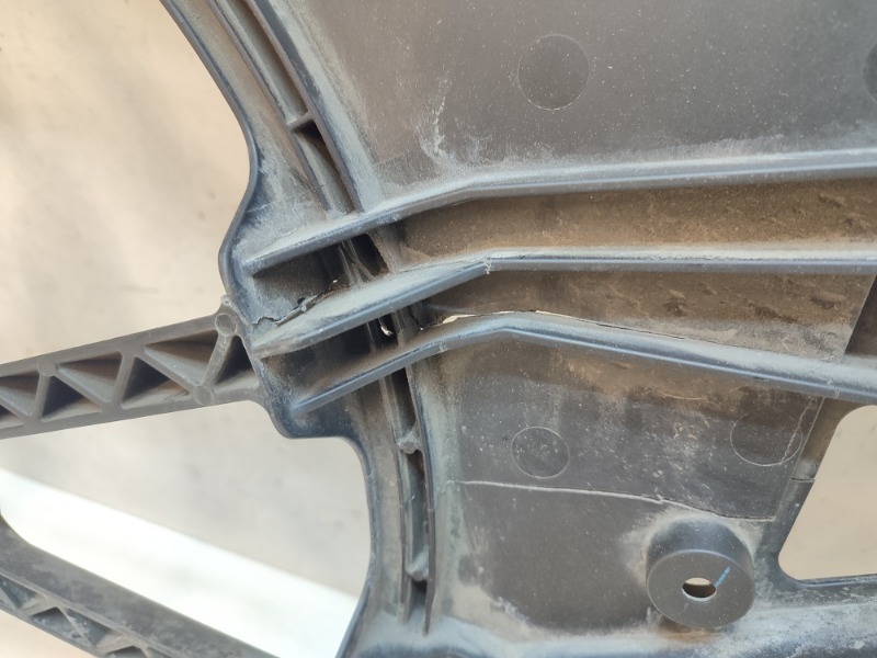 Диффузор вентилятора