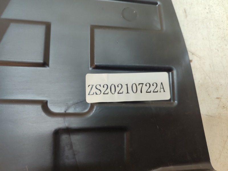 Защита антигравийная левая