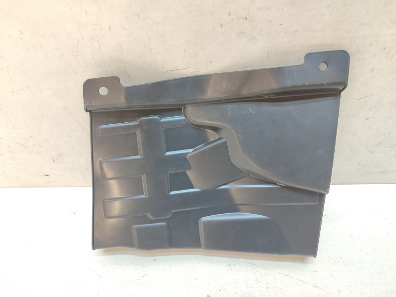 Защита антигравийная левая