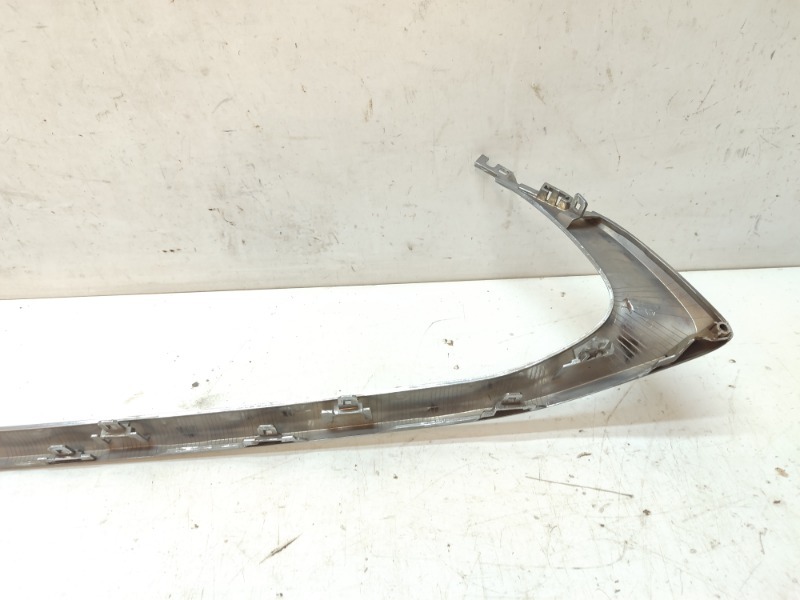 Накладка на решетку радиатора