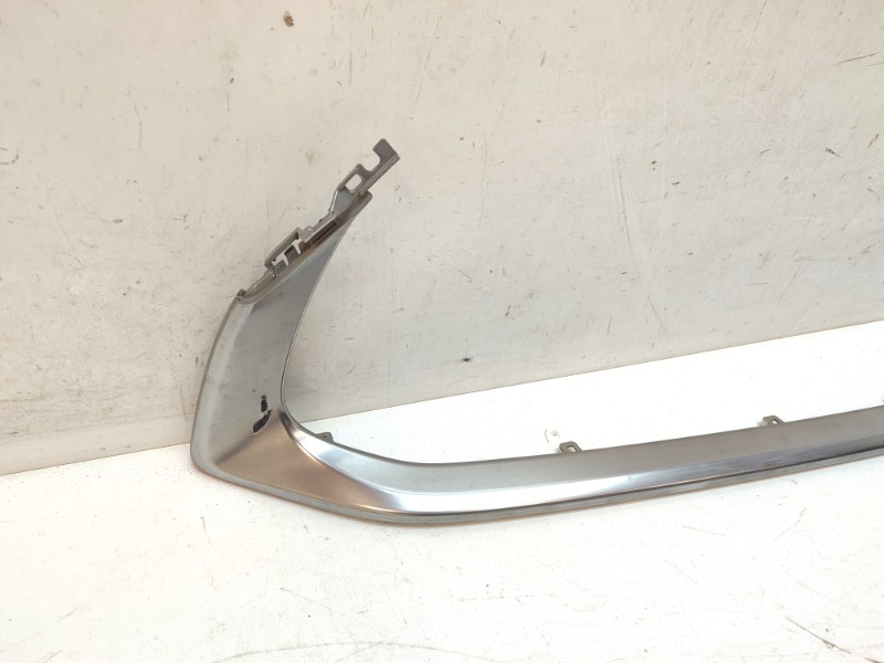 Накладка на решетку радиатора