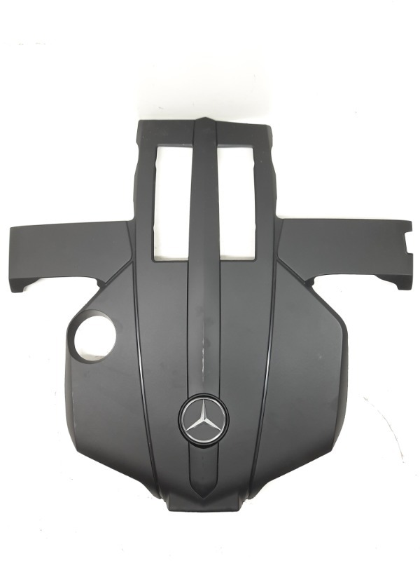 Крышка двигателя