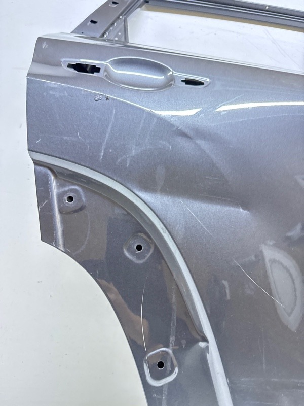 Дверь задняя правая