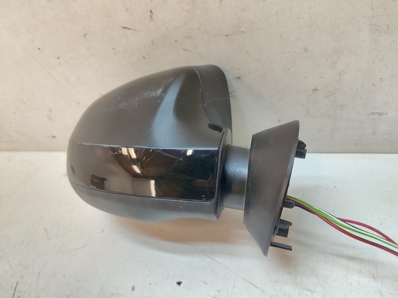 Зеркало правое механическое