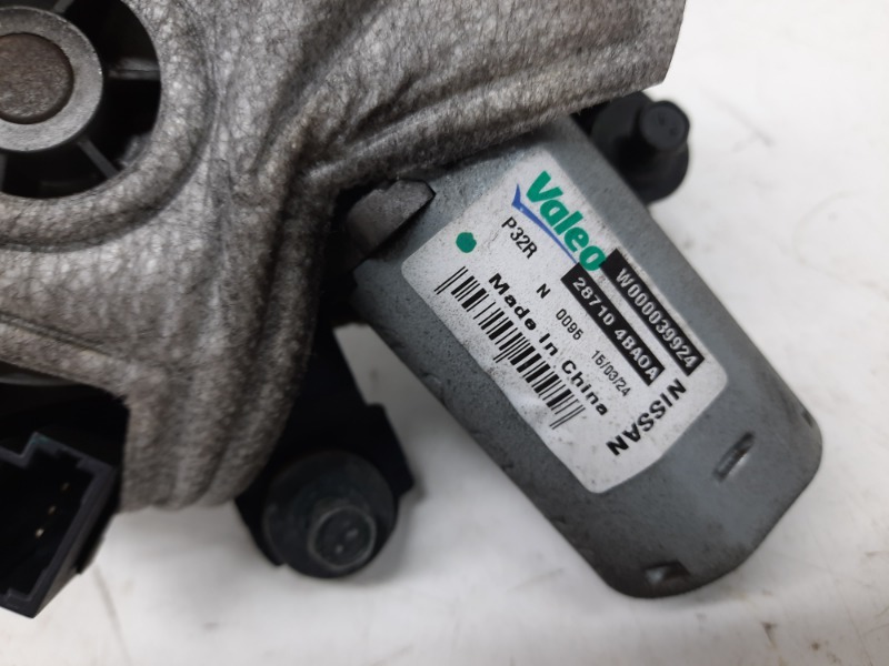 Моторчик стеклоочистителя задний