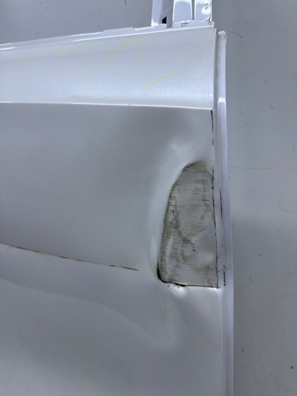 Дверь задняя правая