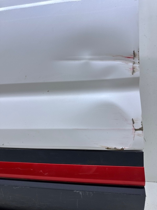 Дверь передняя левая