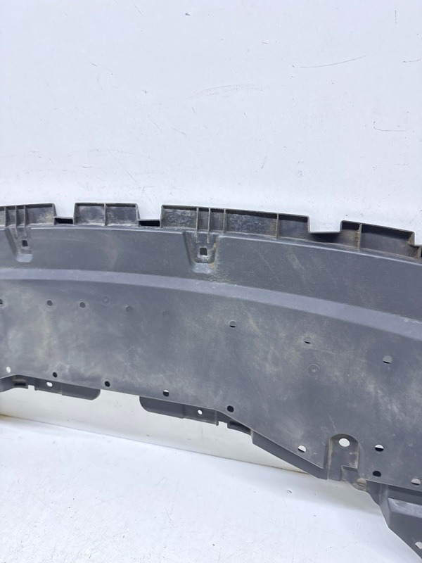 Пыльник двигателя