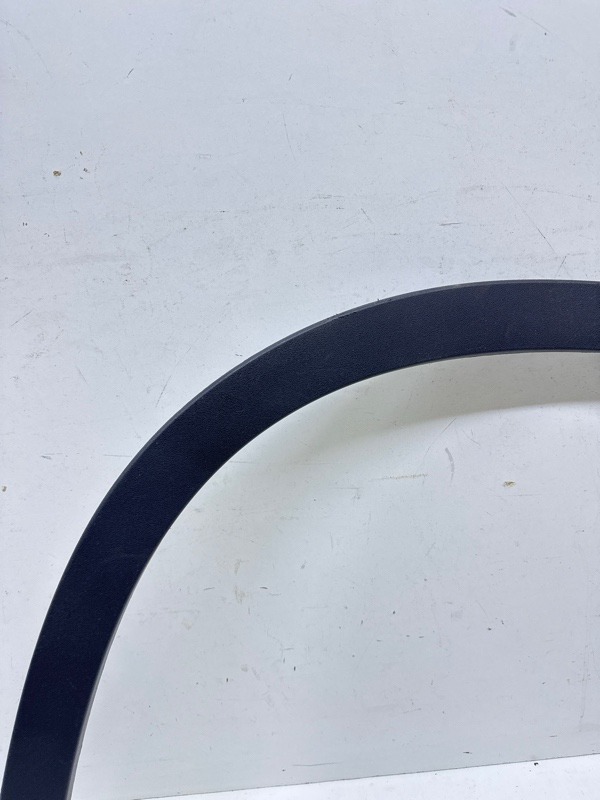 Накладка переднего крыла правого