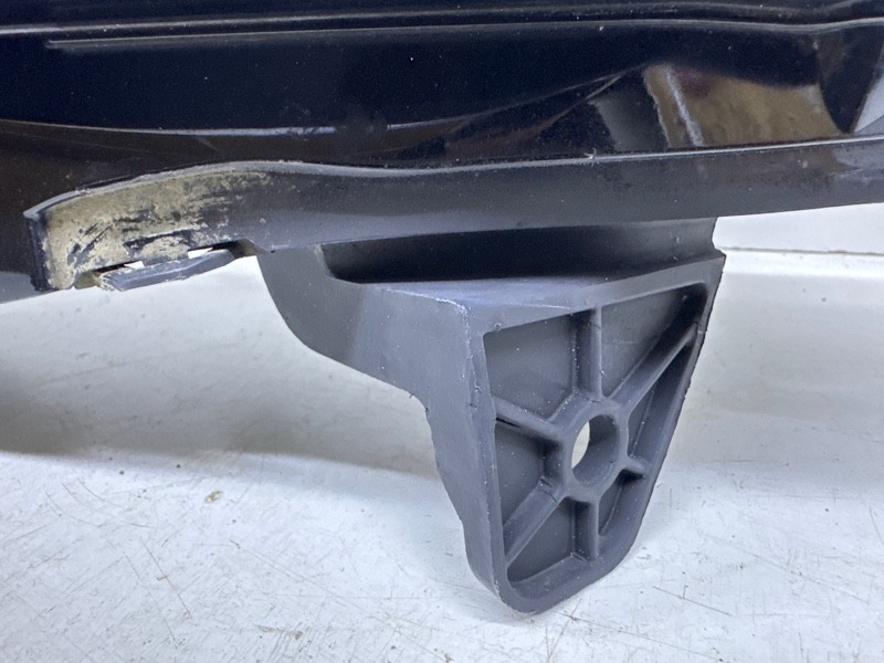 Фара дневного света правая (ходовые огни)