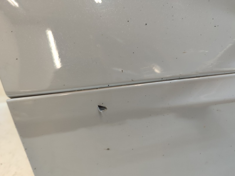 Дверь задняя правая