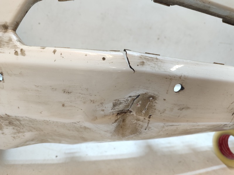 Бампер передний