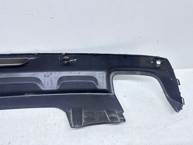 Спойлер заднего бампера