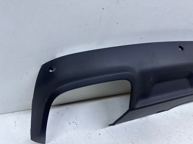 Спойлер заднего бампера