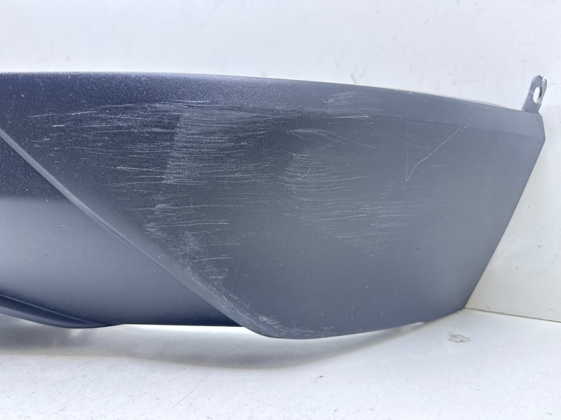 Спойлер заднего бампера